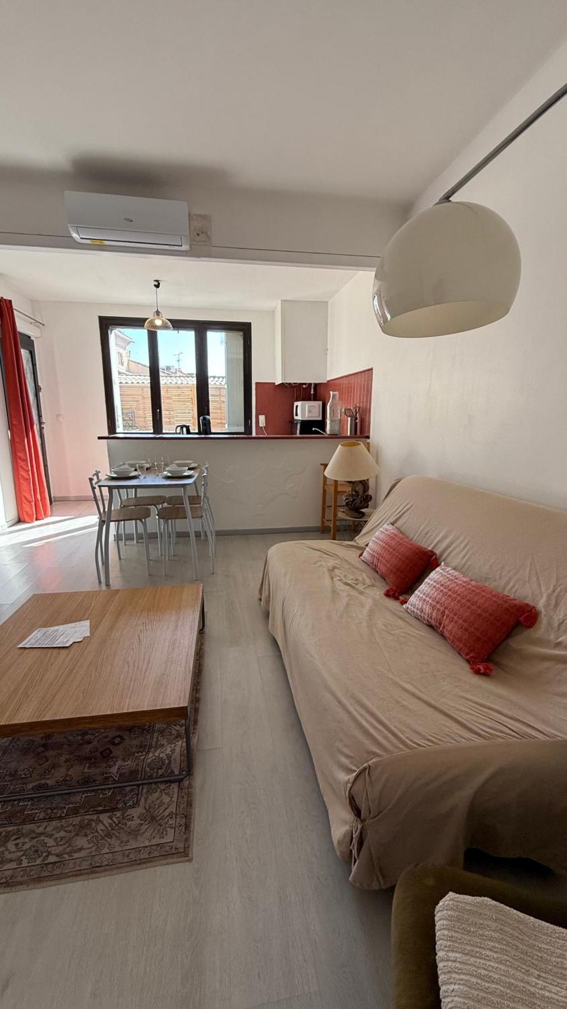 Appartement Intra-muros Aigues-Mortes